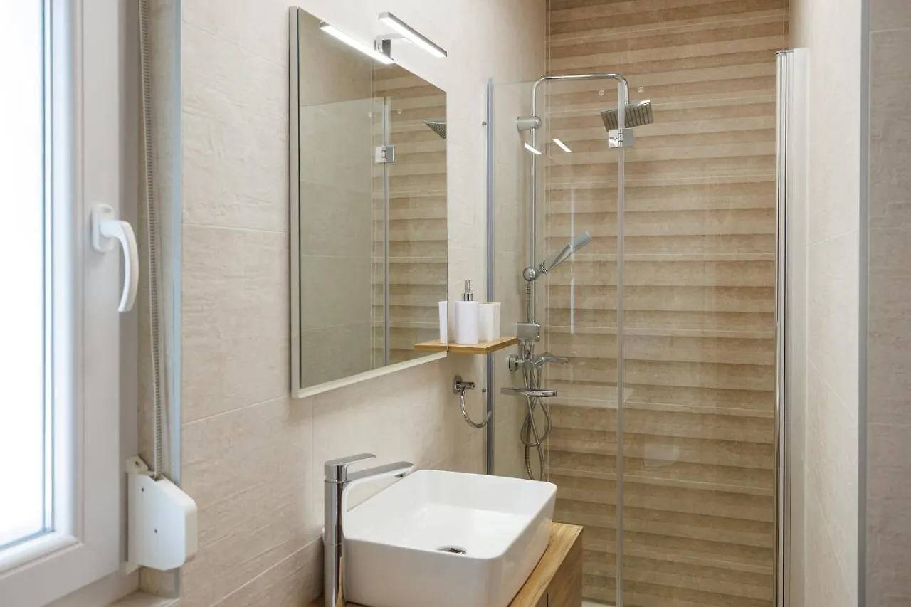 Apartment Karmen Šilo